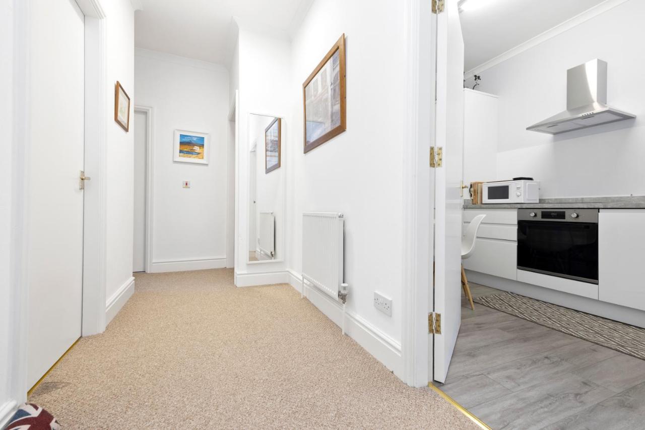 Joivy Modern Flat On Rose Street Apartment Edinburgh Luaran gambar