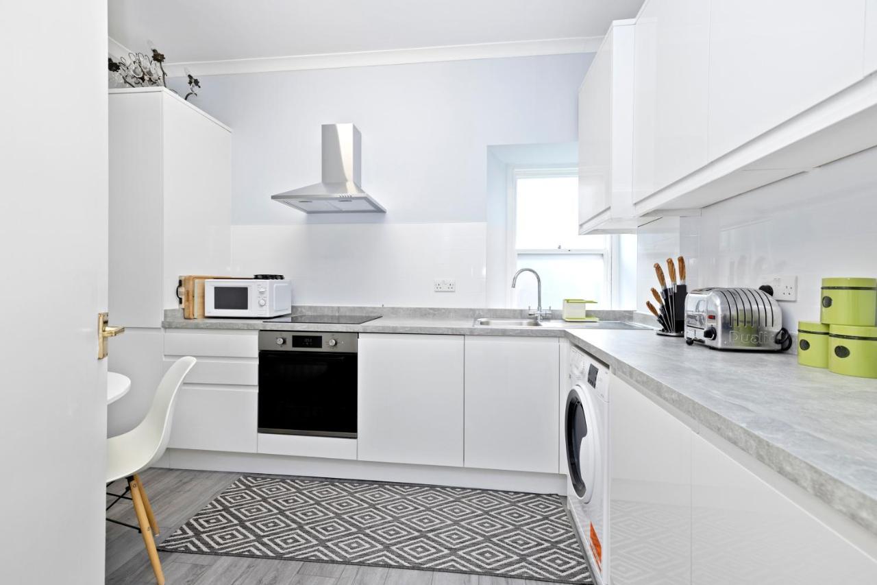 Joivy Modern Flat On Rose Street Apartment Edinburgh Luaran gambar